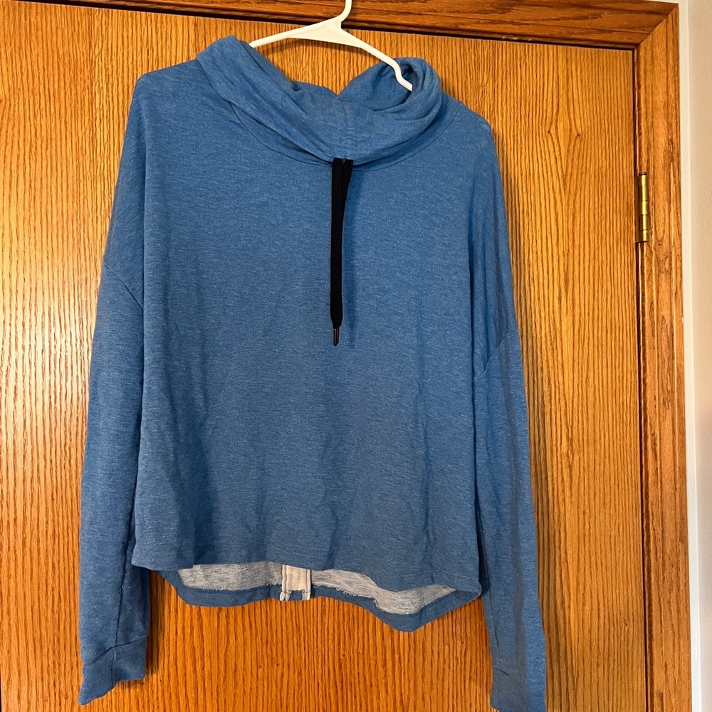 Athletic sweater